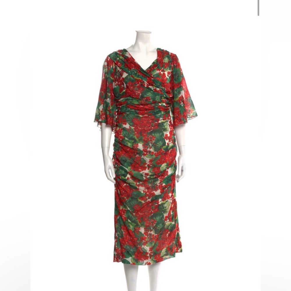 Dolce & Gabbana size 10 US